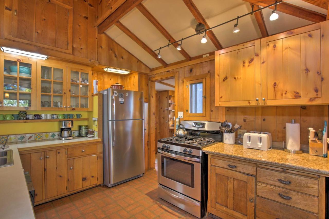 Hillside Home With Deck And Views Of Tomales Bay! Inverness Dış mekan fotoğraf